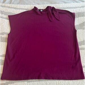 ELOQUII 14/16 1X dressy top with side bow and one side cold shoulder slit shell